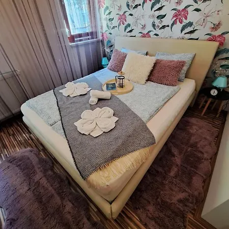 Wanderer Station Apartament Debreczyn